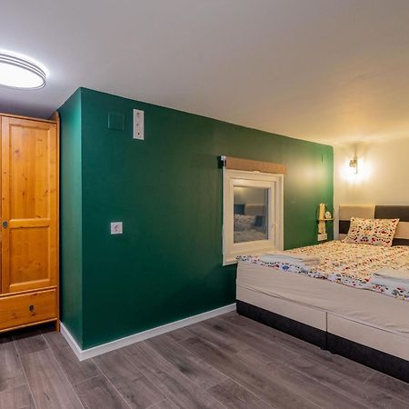 Full Equipment Designed Apartment In The Heart Of Budapest For 4 People Kültér fotó
