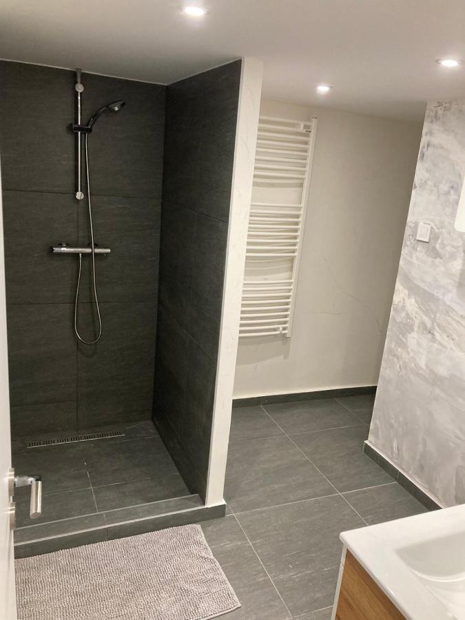 Full Equipment Designed Apartment In The Heart Of Budapest For 4 People Kültér fotó