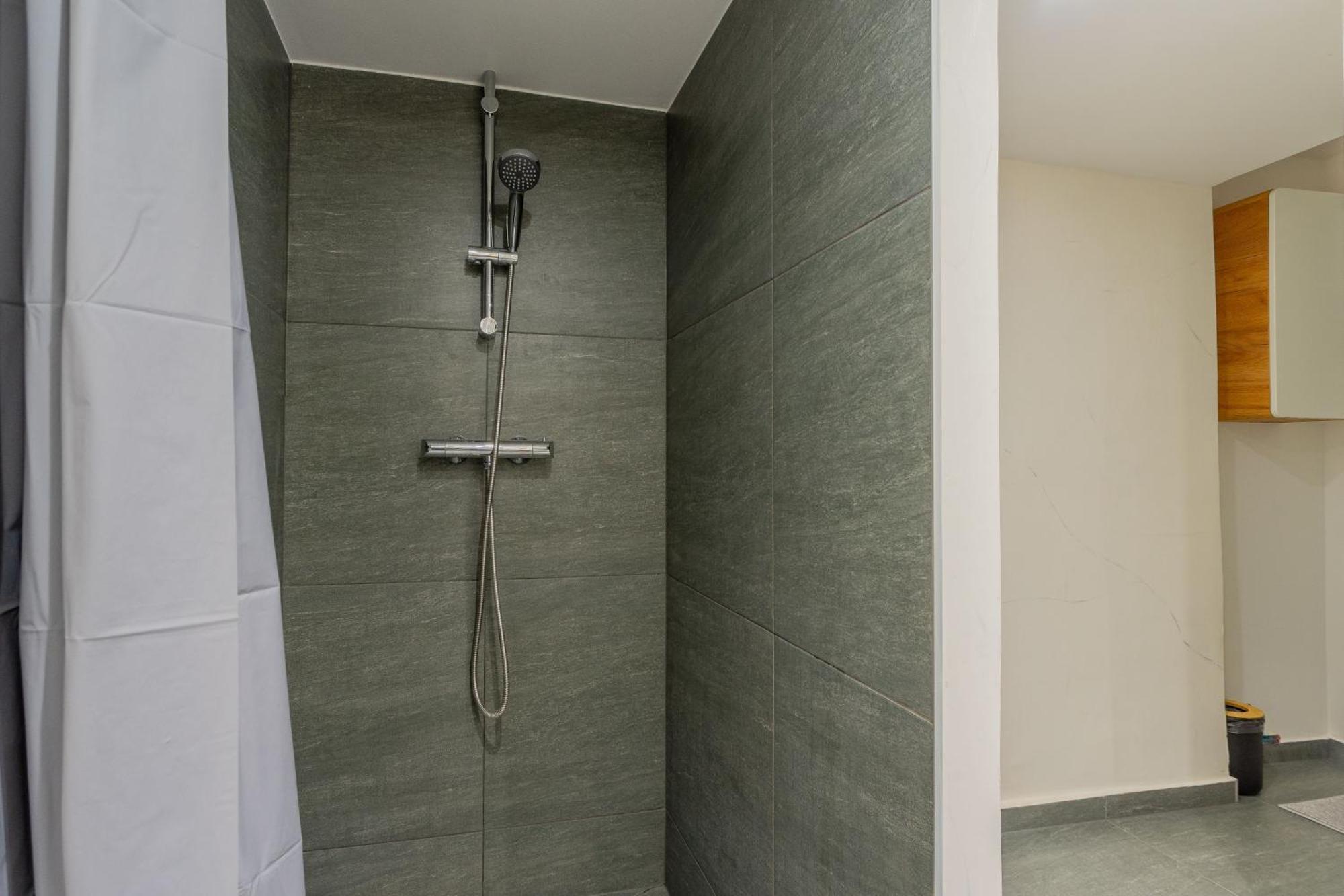 Full Equipment Designed Apartment In The Heart Of Budapest For 4 People Kültér fotó