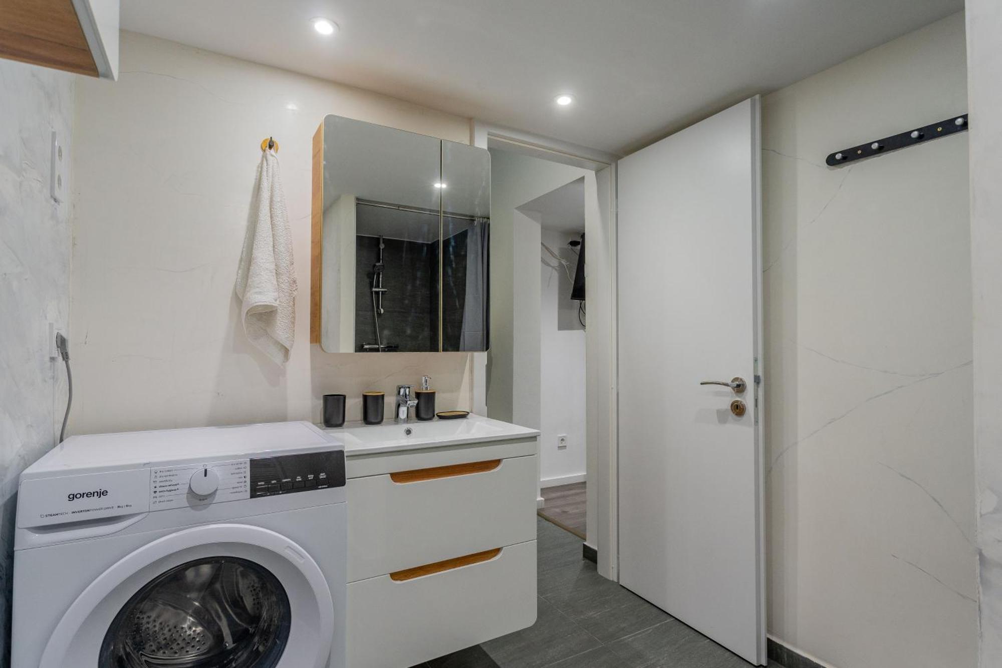 Full Equipment Designed Apartment In The Heart Of Budapest For 4 People Kültér fotó