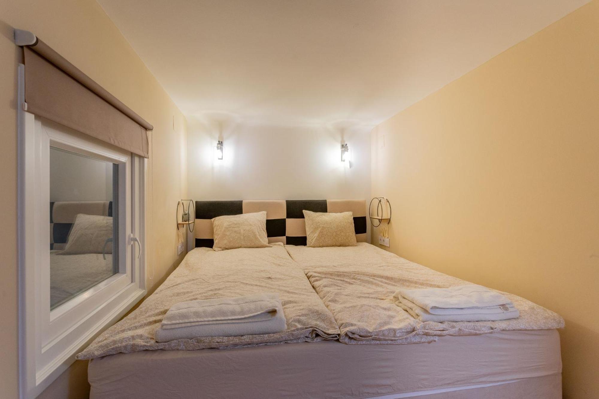Full Equipment Designed Apartment In The Heart Of Budapest For 4 People Kültér fotó