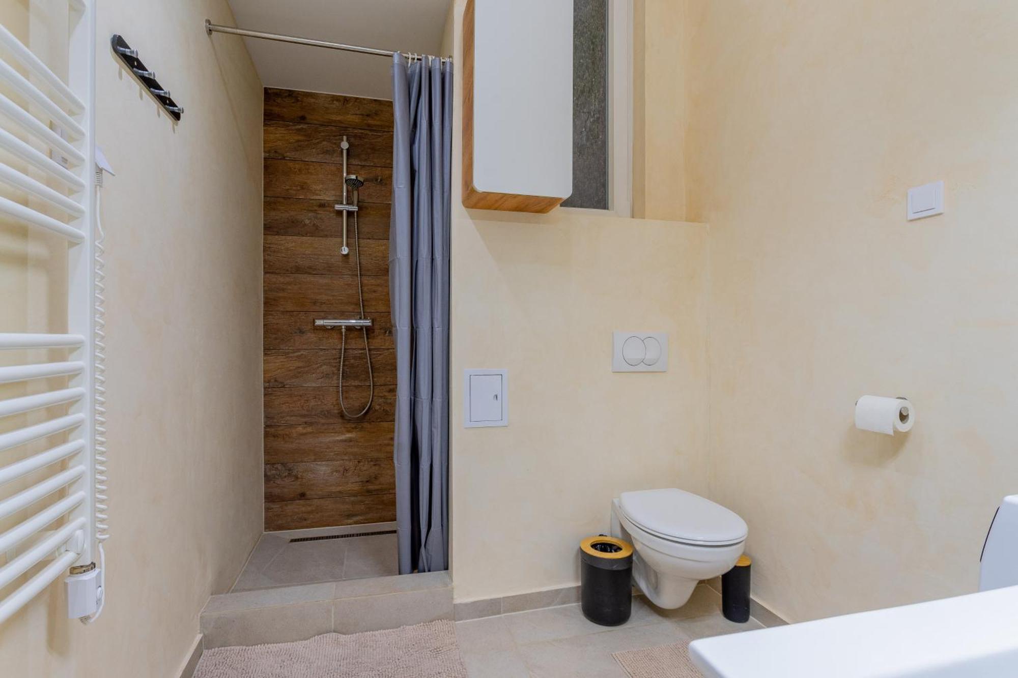 Full Equipment Designed Apartment In The Heart Of Budapest For 4 People Kültér fotó