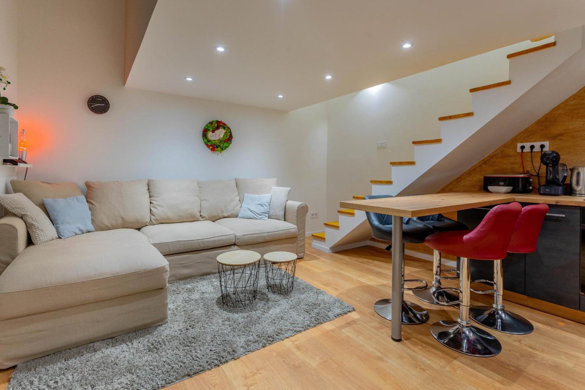 Full Equipment Designed Apartment In The Heart Of Budapest For 4 People Kültér fotó