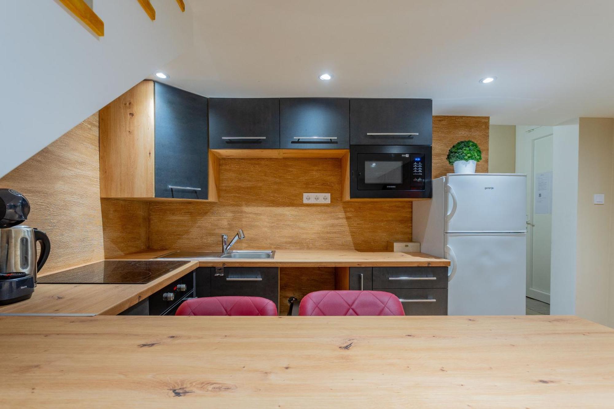 Full Equipment Designed Apartment In The Heart Of Budapest For 4 People Kültér fotó